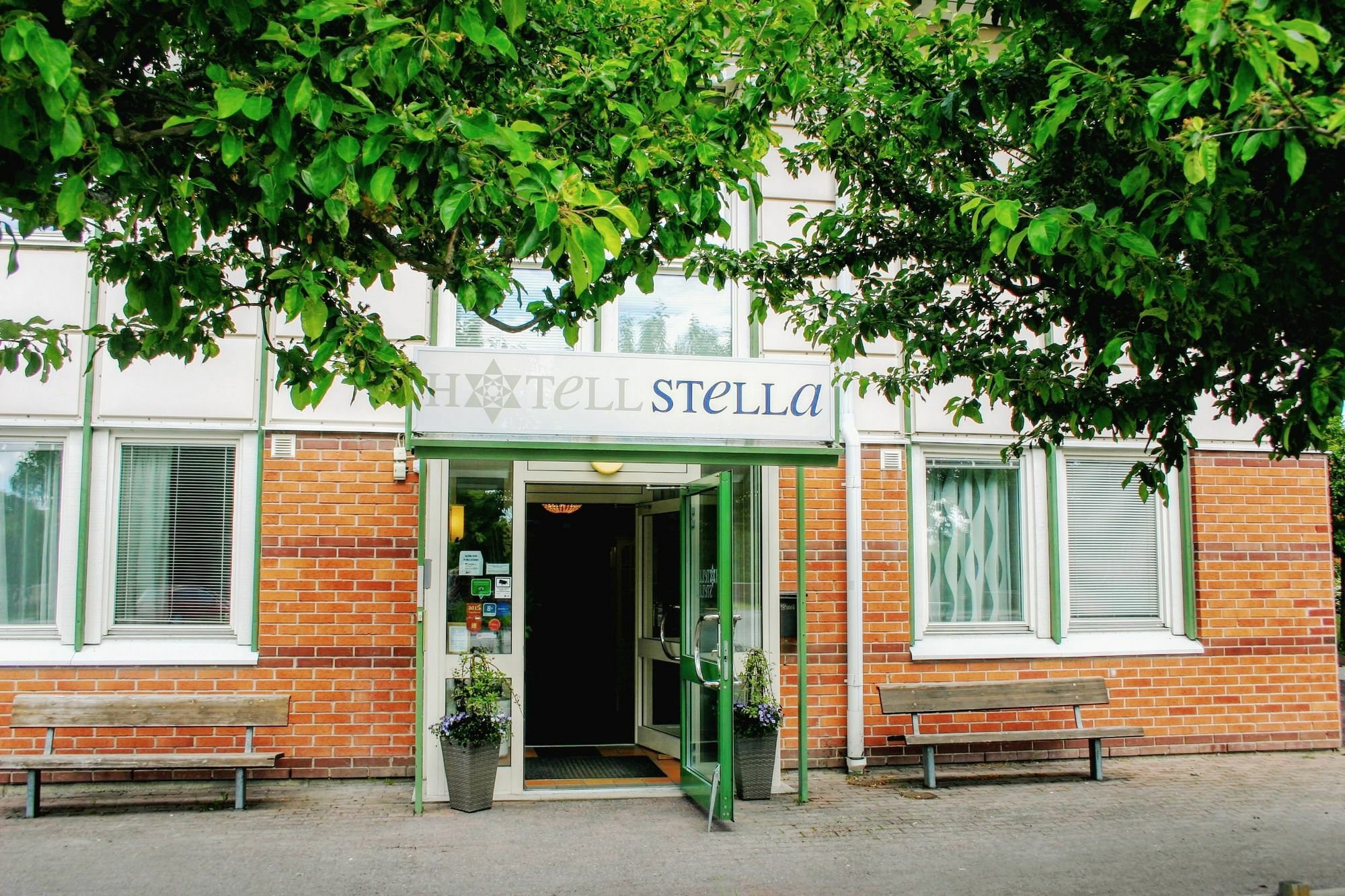 Hotell Stella Uppsala Exterior foto